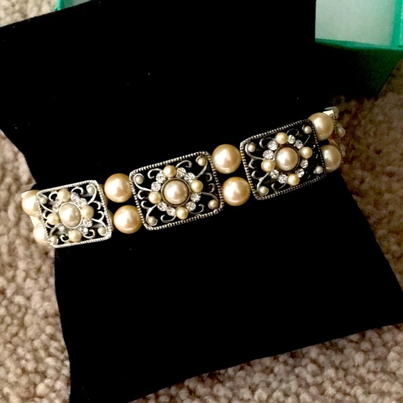 Pearl Bracelet / Stretch - Picture 1 of 2